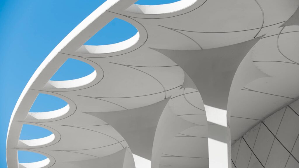 Architectural simplified design has aerodynamic like design
