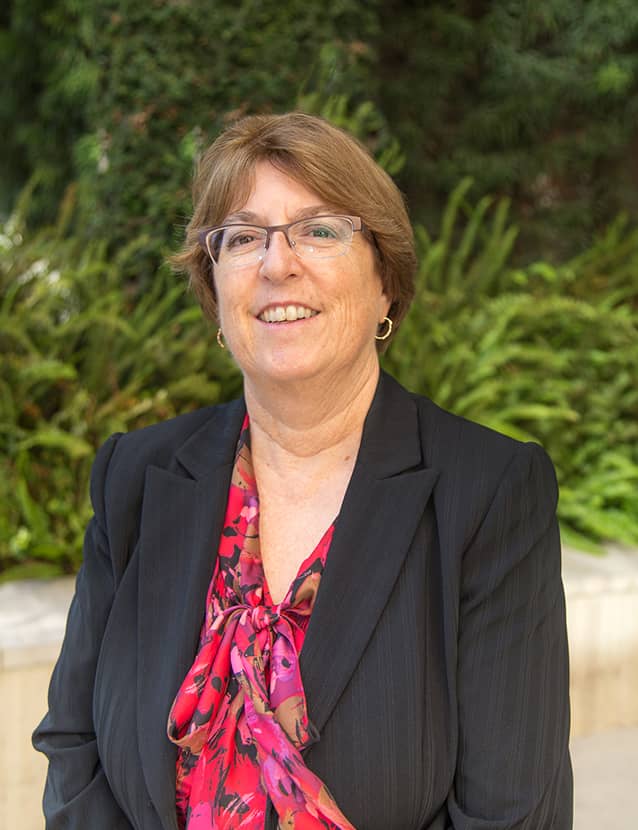 Portrait image of Gloria Pitzer