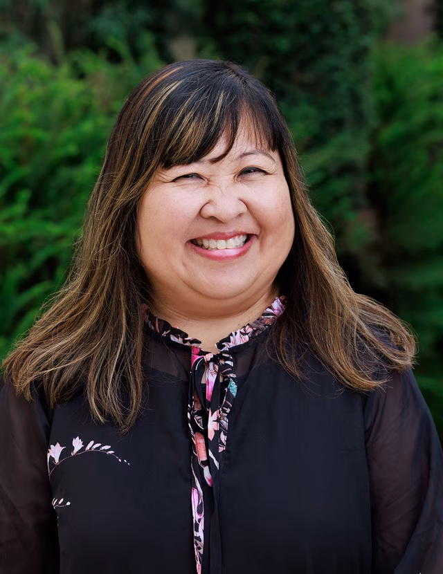 Portrait image of Jennifer Clark